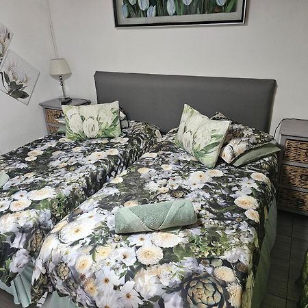 The Haven: Make Our Home Your Home エストコート エクステリア 写真